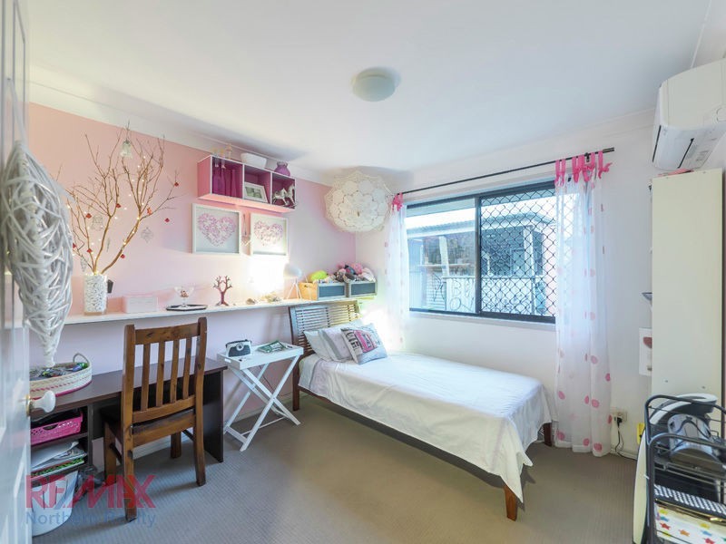 8 Pine Valley Drive, Joyner QLD 4500