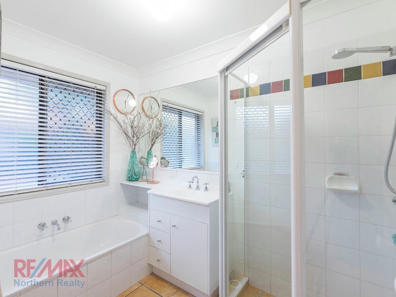 8 Pine Valley Drive, Joyner QLD 4500