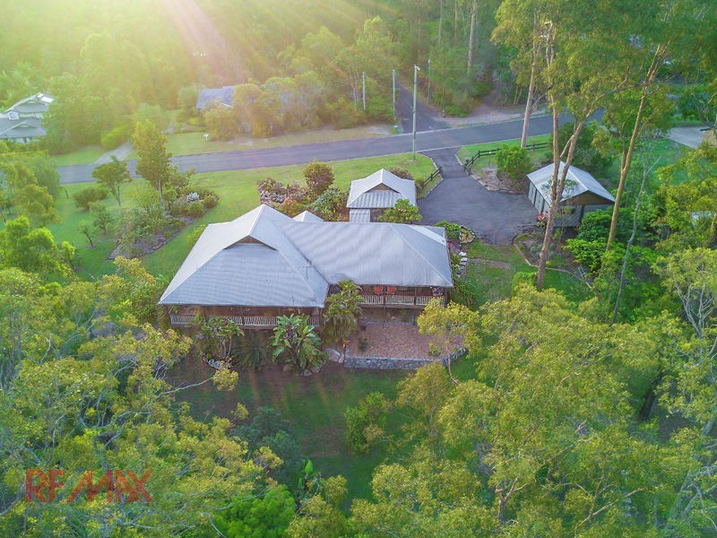 10 Montego Ct, Eatons Hill QLD 4037