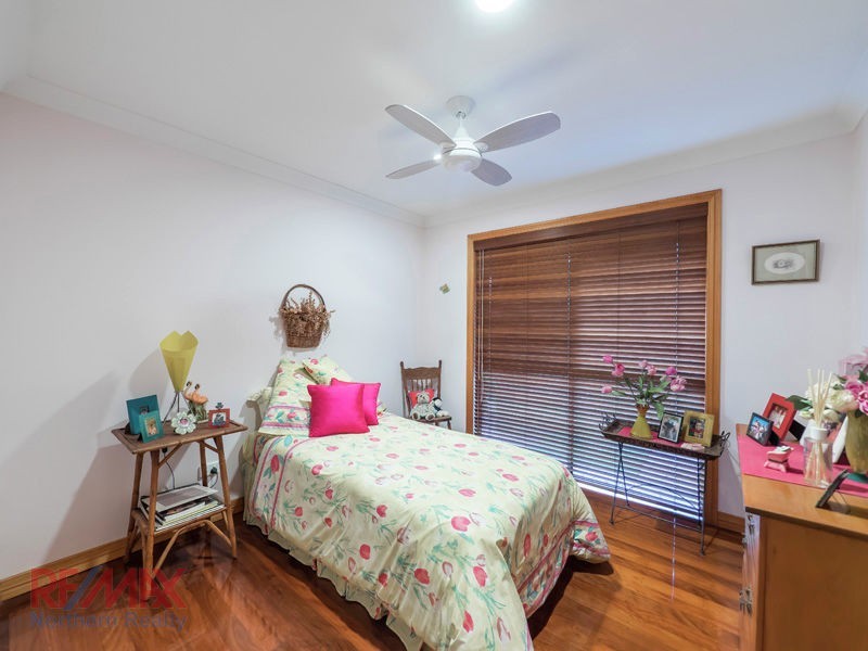 10 Montego Ct, Eatons Hill QLD 4037