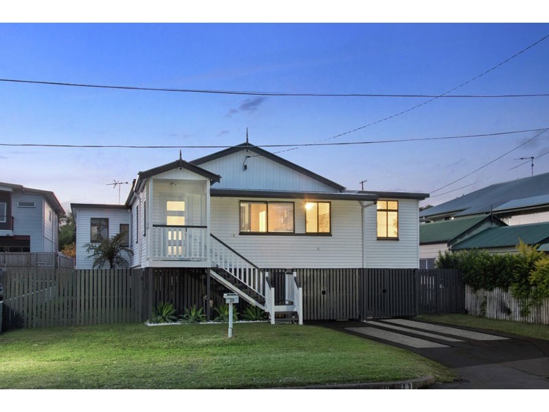 29 Stanley Terrace, Brighton QLD 4017
