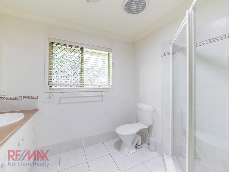 7 Starina Court, Eatons Hill QLD 4037