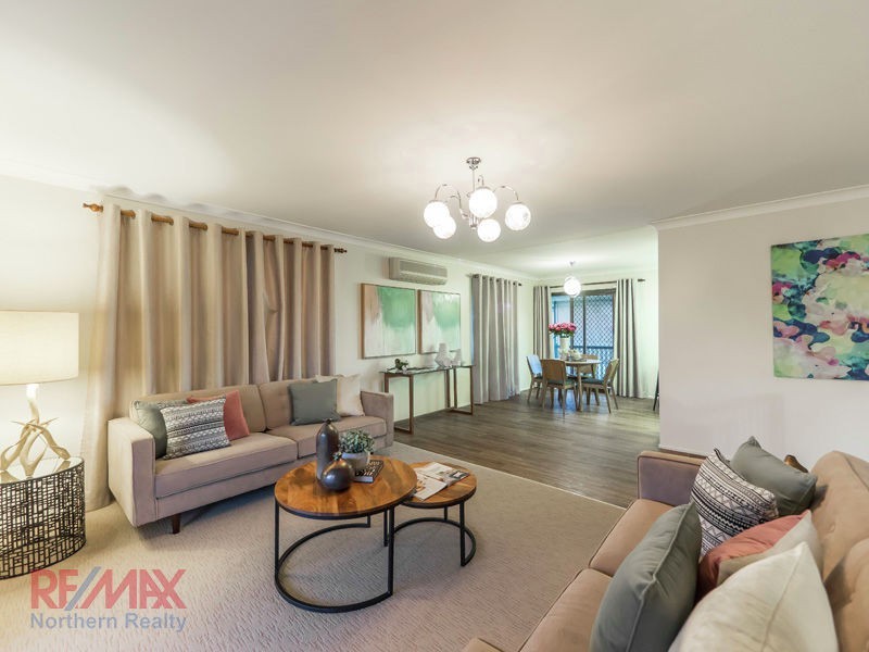 3 Strathford Ave, Albany Creek QLD 4035