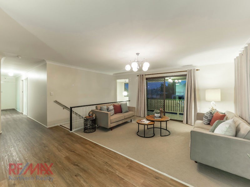 3 Strathford Ave, Albany Creek QLD 4035