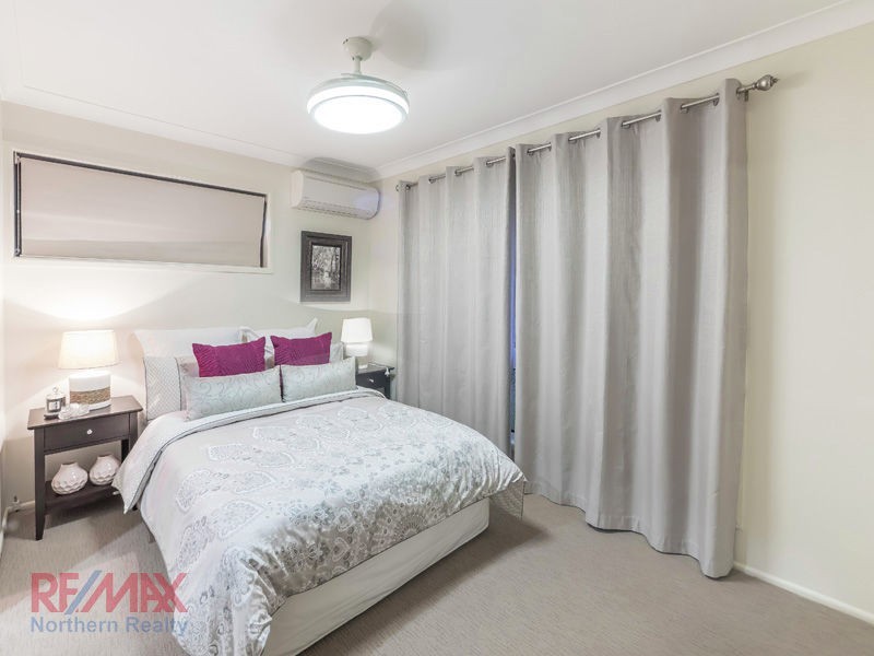 3 Strathford Ave, Albany Creek QLD 4035