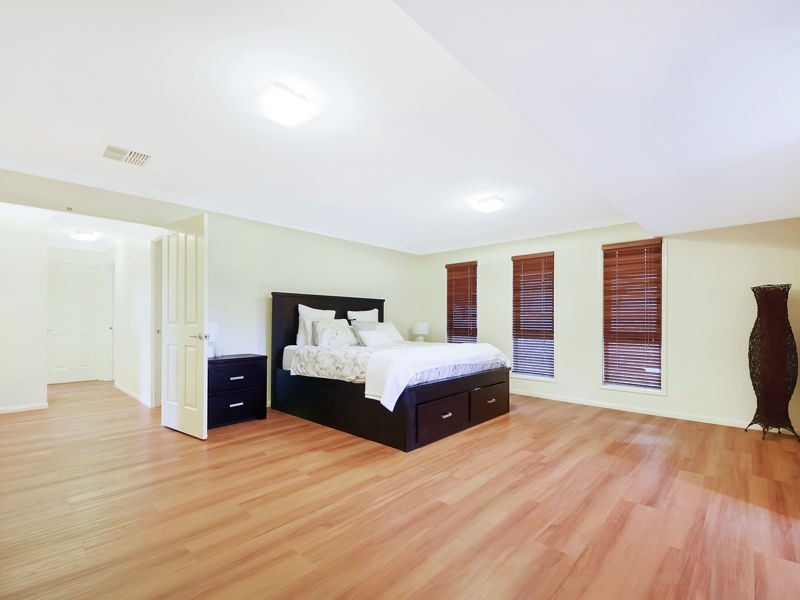 7 Lee Close, Albany Creek QLD 4035