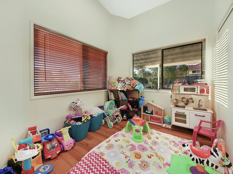 7 Lee Close, Albany Creek QLD 4035