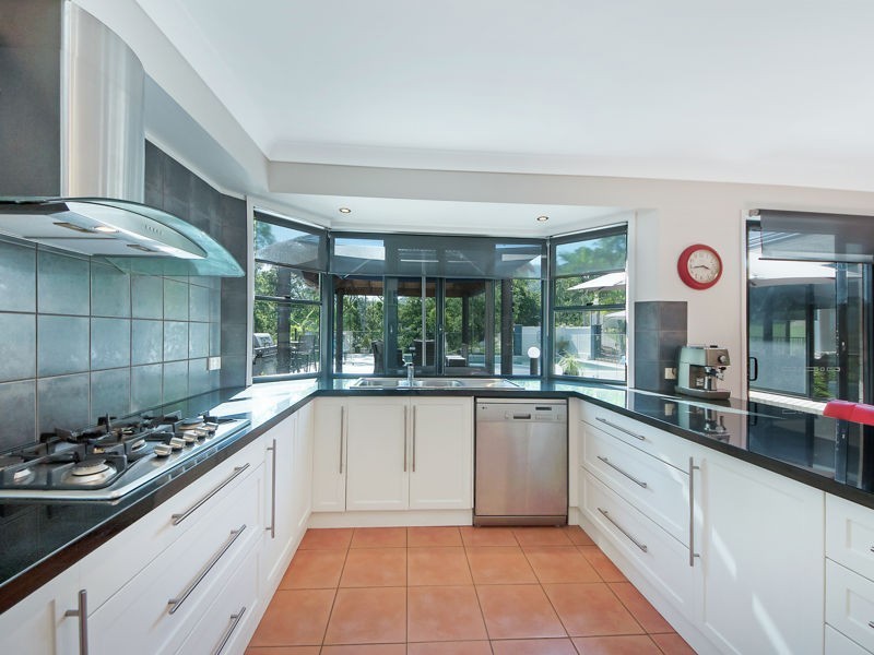 6 Woodgrove Court, Highvale QLD 4520