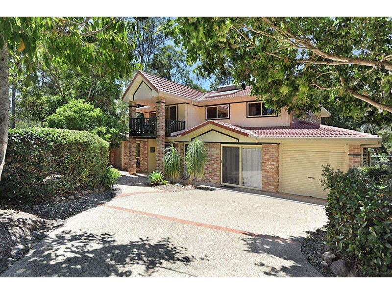 2 Amanda Place, Bridgeman Downs QLD 4035