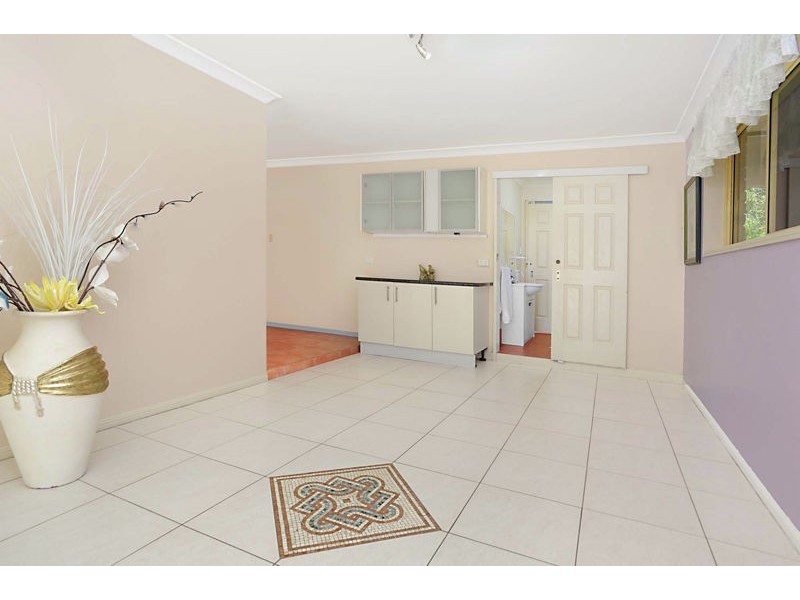 2 Amanda Place, Bridgeman Downs QLD 4035