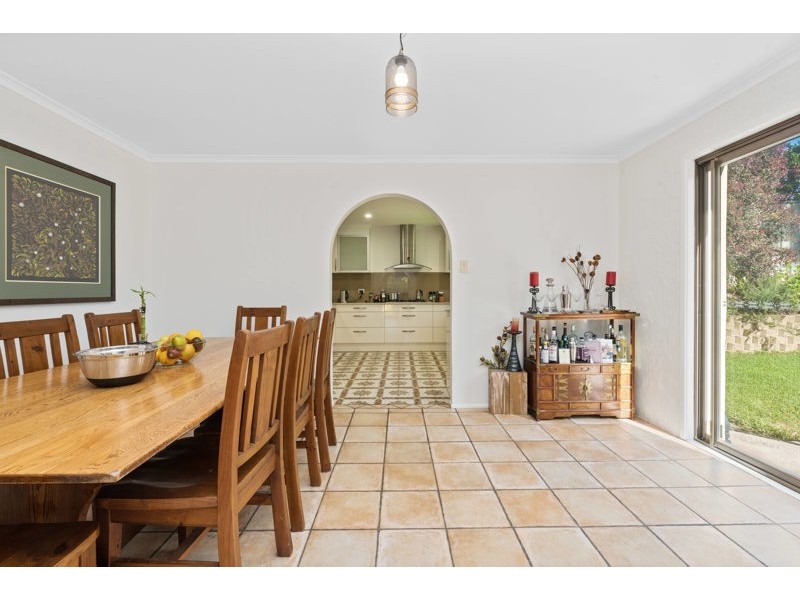 3 Juno Court, Eatons Hill QLD 4037