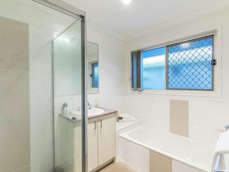 4/9 Seabrook St, Kedron QLD 4031