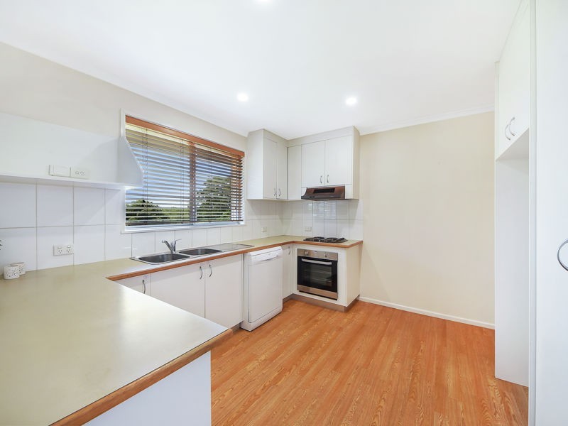 25 Olympus Court, Eatons Hill QLD 4037