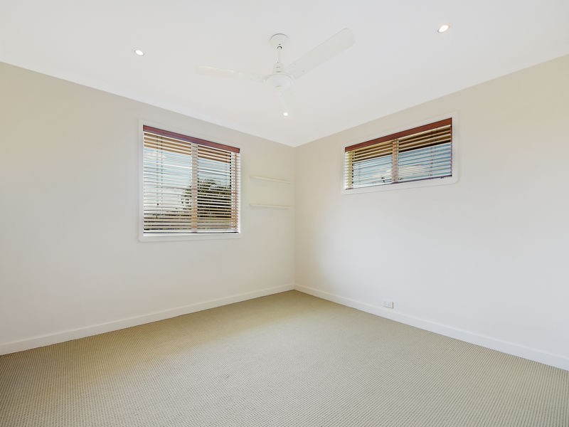 25 Olympus Court, Eatons Hill QLD 4037