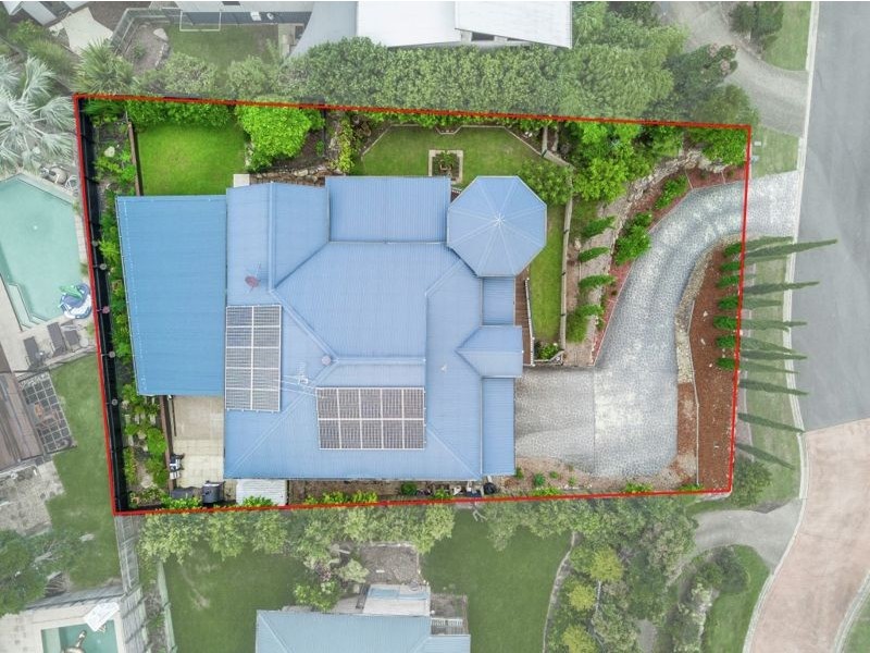 16 Talisman Court, Eatons Hill QLD 4037