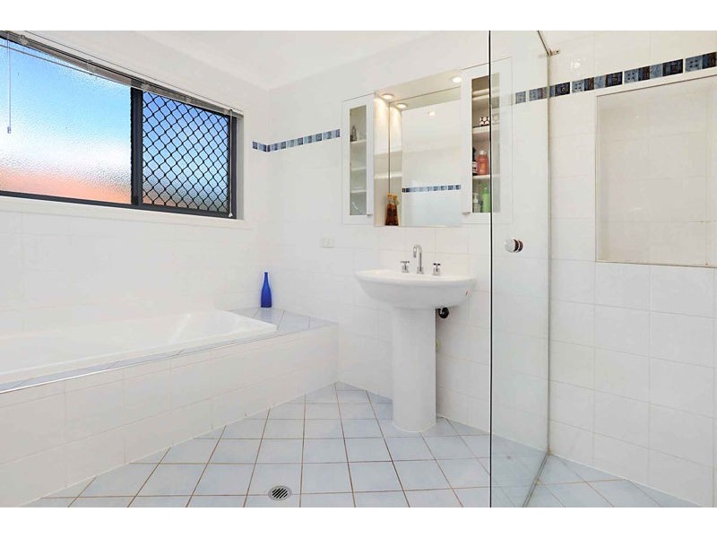 52 Waterford  Place, Bridgeman Downs QLD 4035