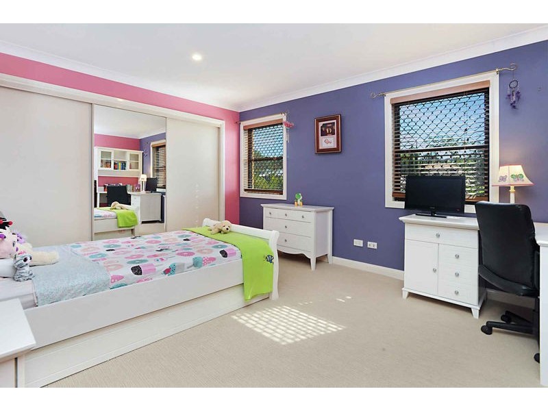 52 Waterford  Place, Bridgeman Downs QLD 4035