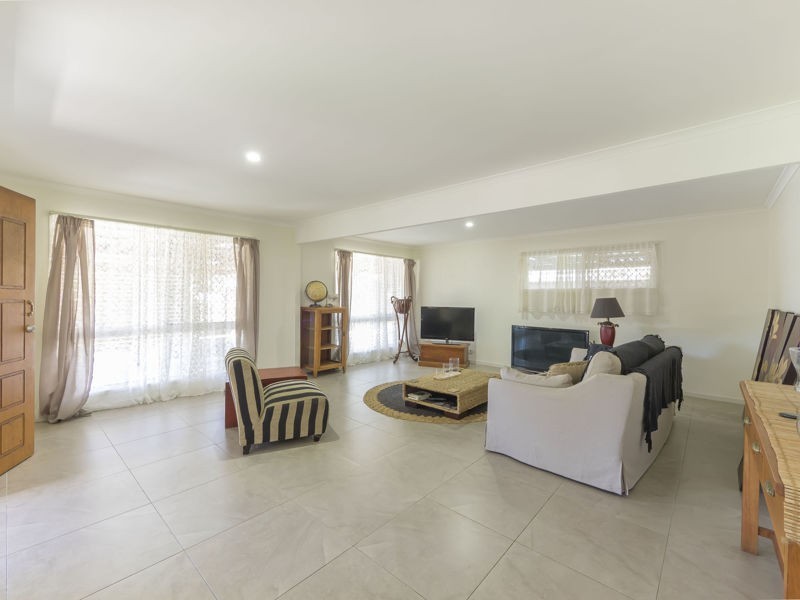 10 Browning Court, Strathpine QLD 4500