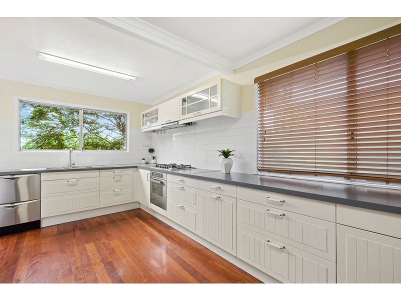 103 Plucks Road, Arana Hills QLD 4054