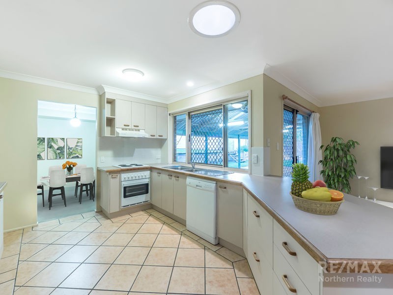 9 Oxley Court, Albany Creek QLD 4035