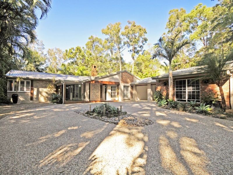 6 Bracken Court, Cashmere QLD 4500