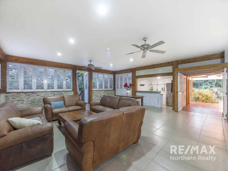 6 Bracken Court, Cashmere QLD 4500