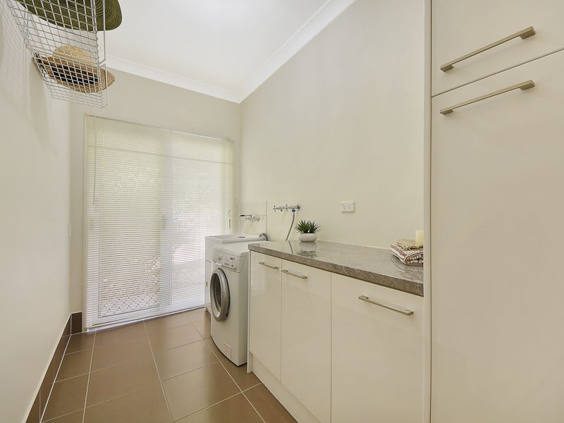 7 Narrell Court, Cashmere QLD 4500