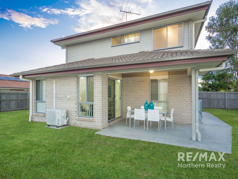 7 Coolum Ct, Regents Park QLD 4118