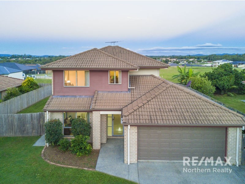 7 Coolum Ct, Regents Park QLD 4118