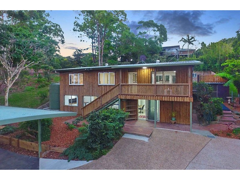 58 Minto Crescent, Arana Hills QLD 4054