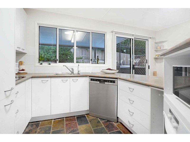 58 Minto Crescent, Arana Hills QLD 4054