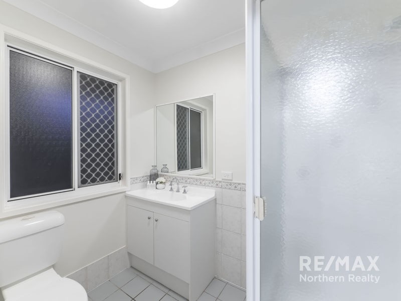 6 Ghost Gum Court, Albany Creek QLD 4035