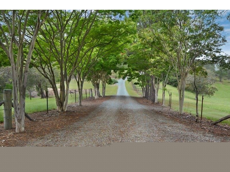 910 Eatons Crossing Road, Draper QLD 4520