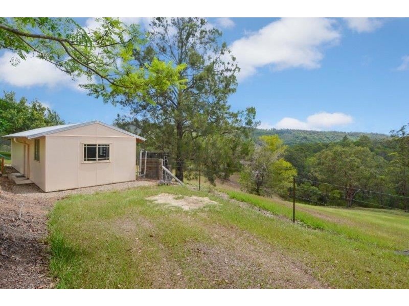 910 Eatons Crossing Road, Draper QLD 4520