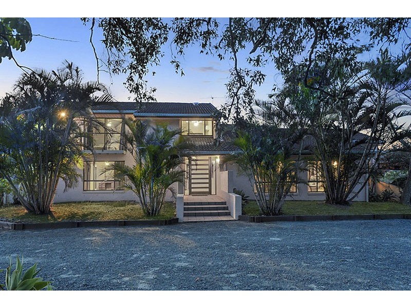 910 Eatons Crossing Road, Draper QLD 4520