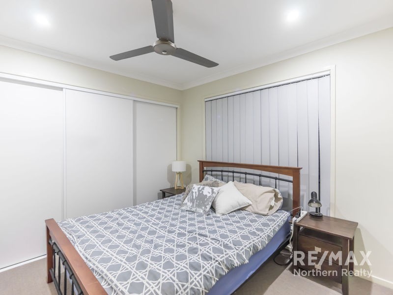 1 and 2/27 Mannikin St, Griffin QLD 4503
