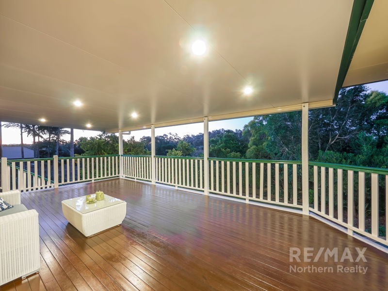 8 Silvereye Crescent, Albany Creek QLD 4035