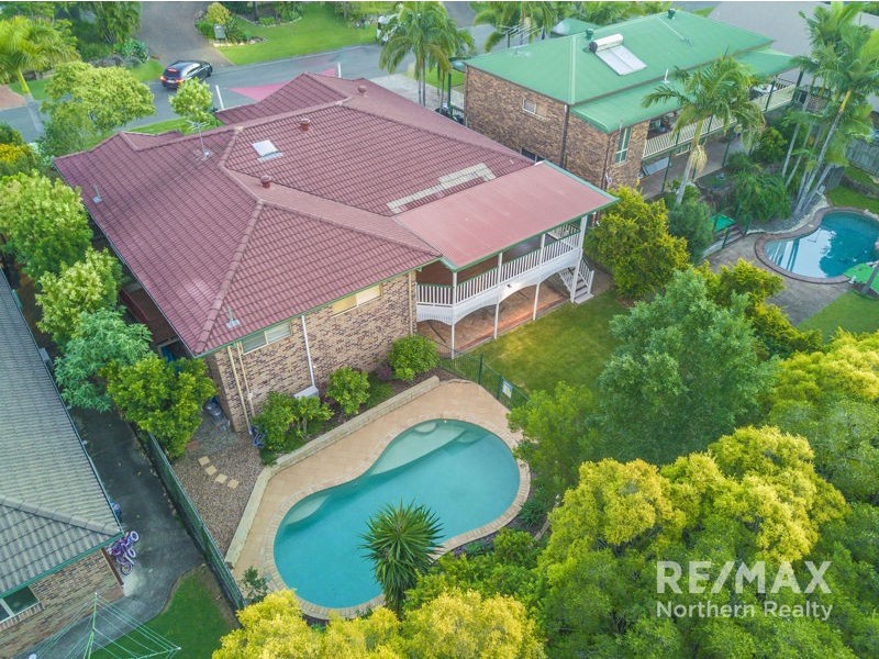 8 Silvereye Crescent, Albany Creek QLD 4035