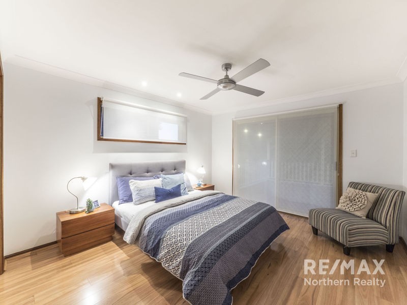 8 Silvereye Crescent, Albany Creek QLD 4035