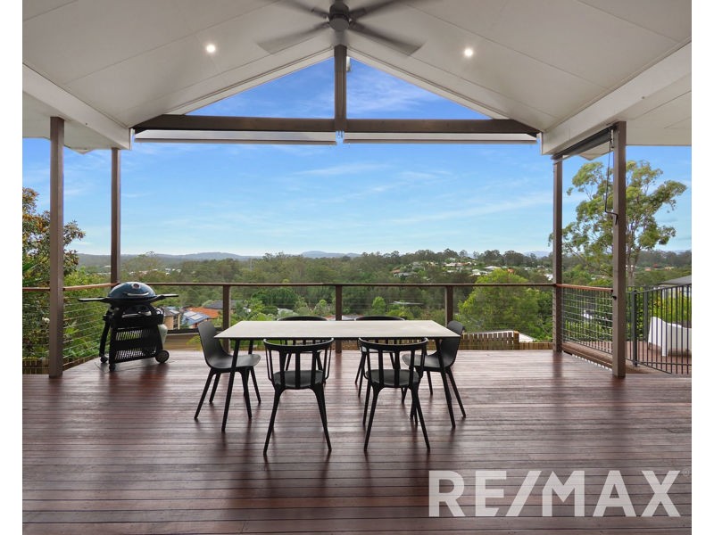 16 Alberic Court, Eatons Hill QLD 4037