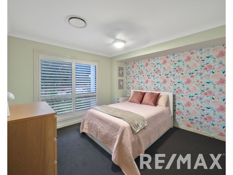 16 Alberic Court, Eatons Hill QLD 4037