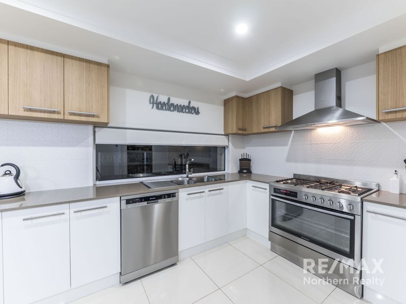 49 Carlingford Cct, Warner QLD 4500