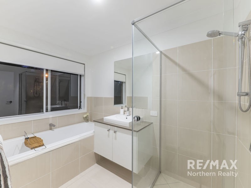 49 Carlingford Cct, Warner QLD 4500