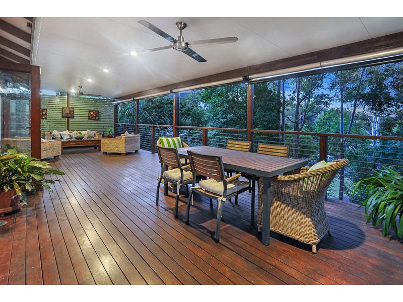 20 Barber Road, Ferny Hills QLD 4055