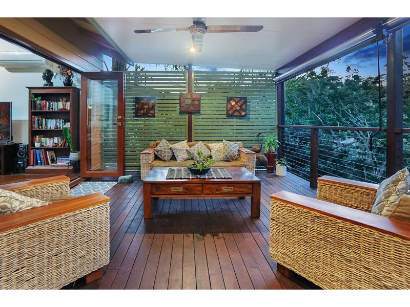 20 Barber Road, Ferny Hills QLD 4055