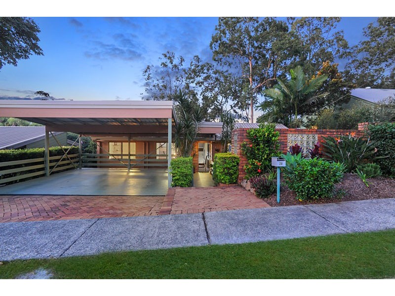20 Barber Road, Ferny Hills QLD 4055