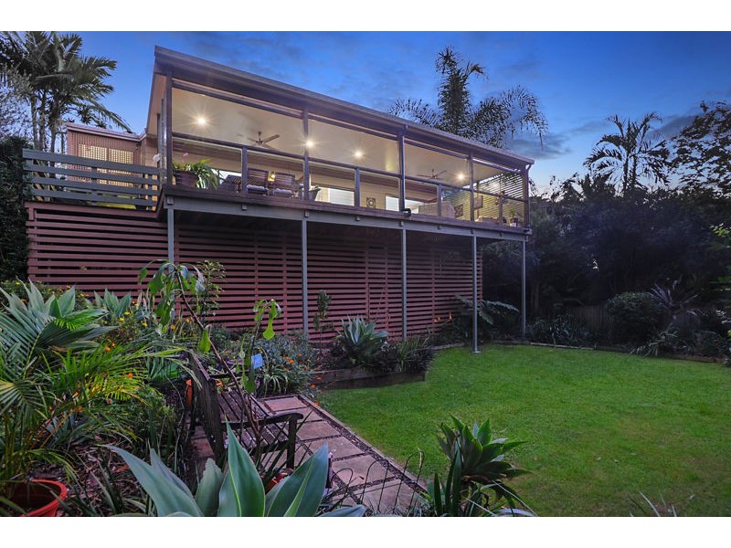 20 Barber Road, Ferny Hills QLD 4055