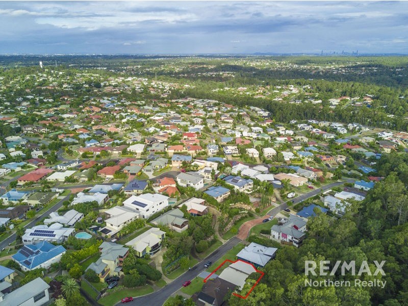 27 Talisman Court, Eatons Hill QLD 4037