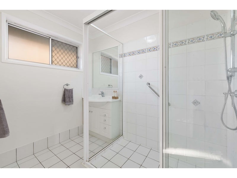 49 Rinavore Street, Ferny Grove QLD 4055