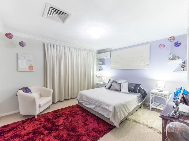 14 Wivenhoe Avenue, Albany Creek QLD 4035